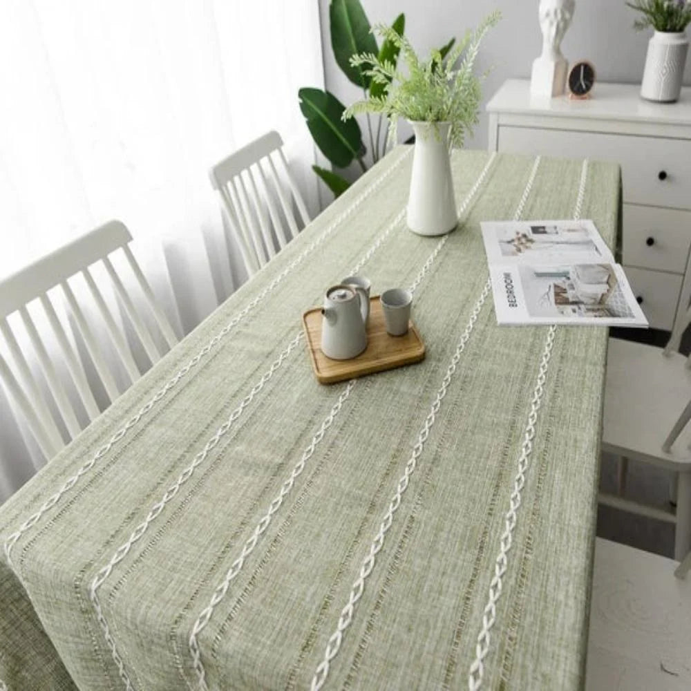 Dining Tablecloth | Cotton-Linen Blend & Machine-Washable