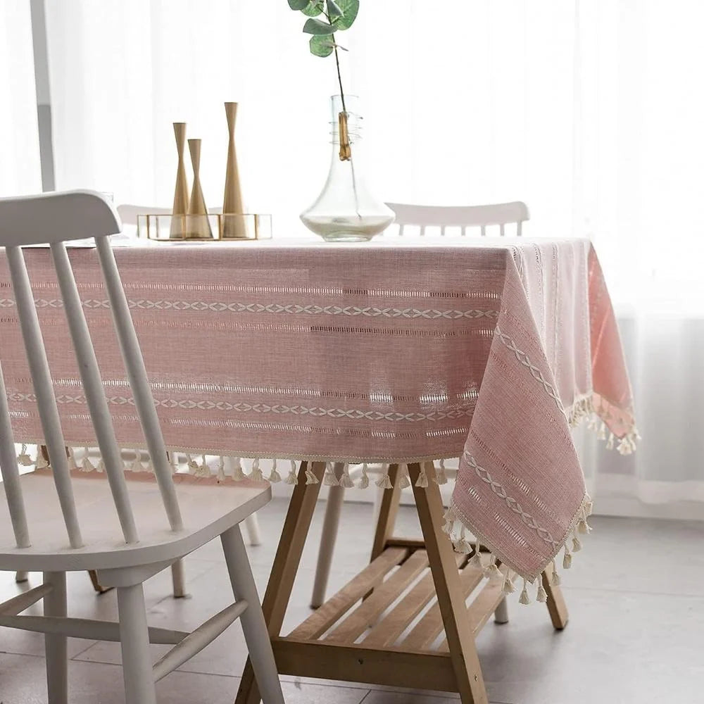 Dining Tablecloth | Cotton-Linen Blend & Machine-Washable