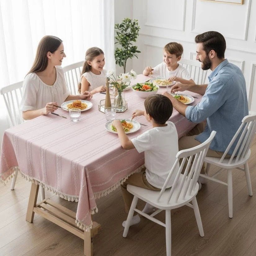Dining Tablecloth | Cotton-Linen Blend & Machine-Washable