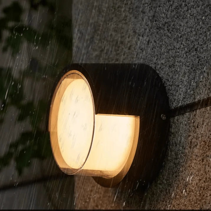Outdoor LED Wall Light | Warm White & IP65 Weather-Resistant