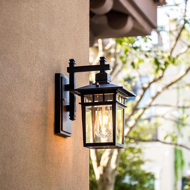 Outdoor Wall Light | Adjustable Head & Weatherproof IP44