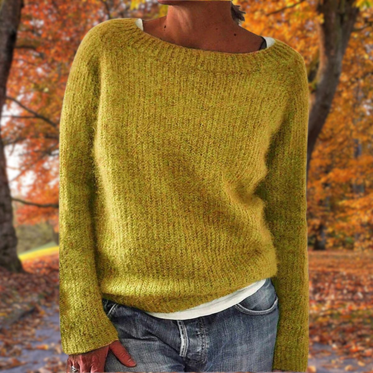 Sweater | Soft Wool Knit & Loose Fit | Crew Neck