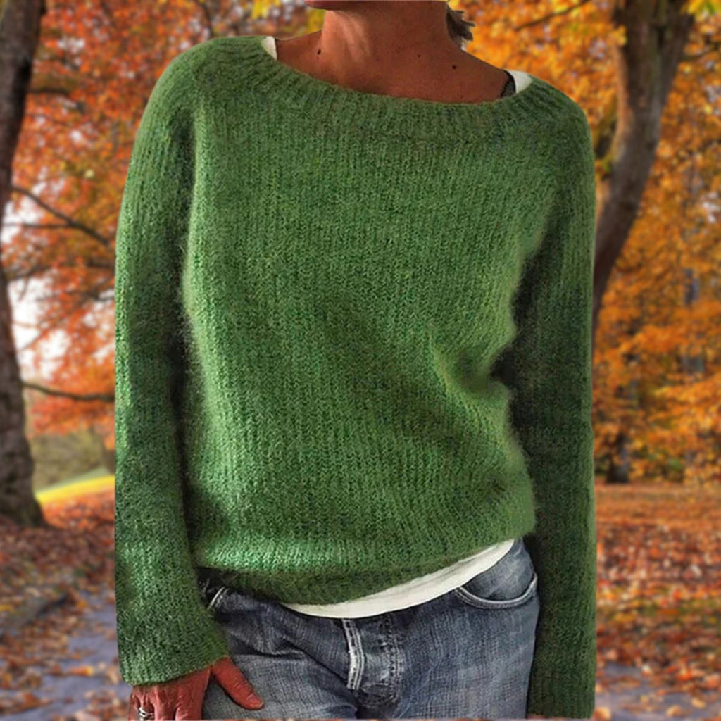 Sweater | Soft Wool Knit & Loose Fit | Crew Neck