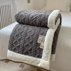 Throw Blanket | Reversible Plush Sherpa | 99 x 150 cm