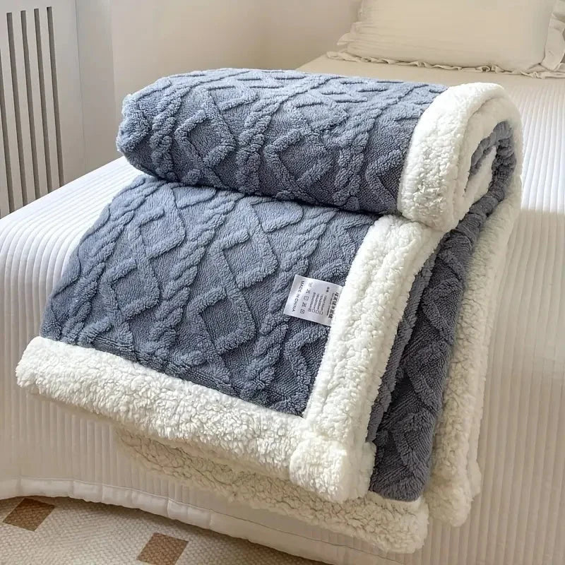 Throw Blanket | Reversible Plush Sherpa | 99 x 150 cm