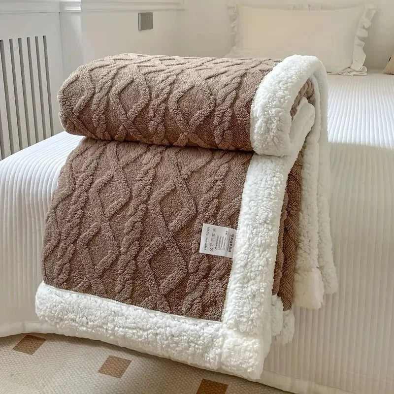 Throw Blanket | Reversible Plush Sherpa | 99 x 150 cm